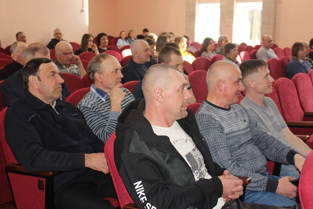 Концертная программа, посвящённая Дню работников бытового обслуживания населения и жилищно-коммунального хозяйства